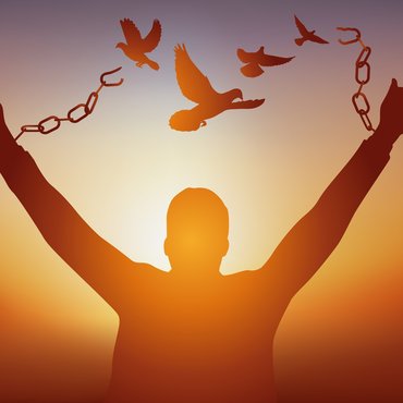 man-frees-himself-from-handcuffs