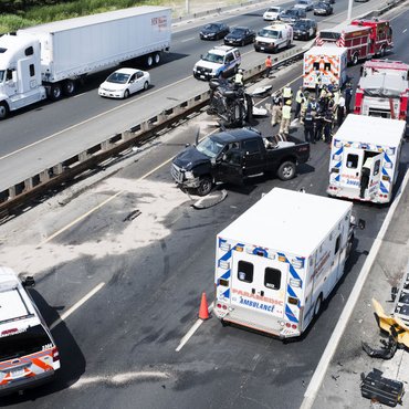 Serious Traffic Collision, Highway 401