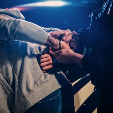 Assaulting a Police Officer in Canada – Arrest Scene