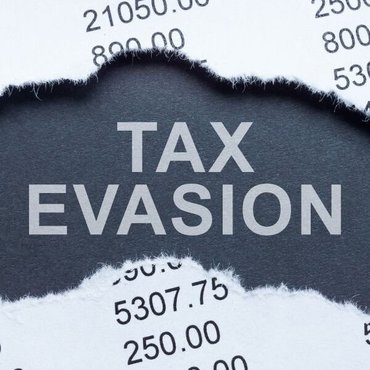 Illustration representing a CRA tax evasion matter escalating from a civil audit to a criminal investigation, highlighting potential fines and jail risk in Canada.