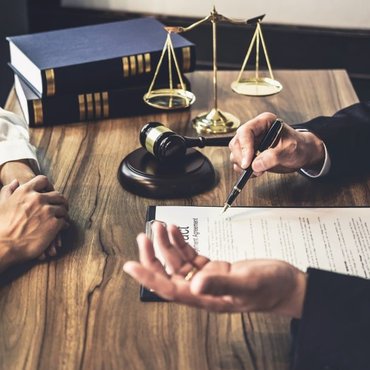 Editorial image introducing a legal guide explaining the cost of hiring a criminal lawyer in Toronto, including fees, retainers, and billing structures.