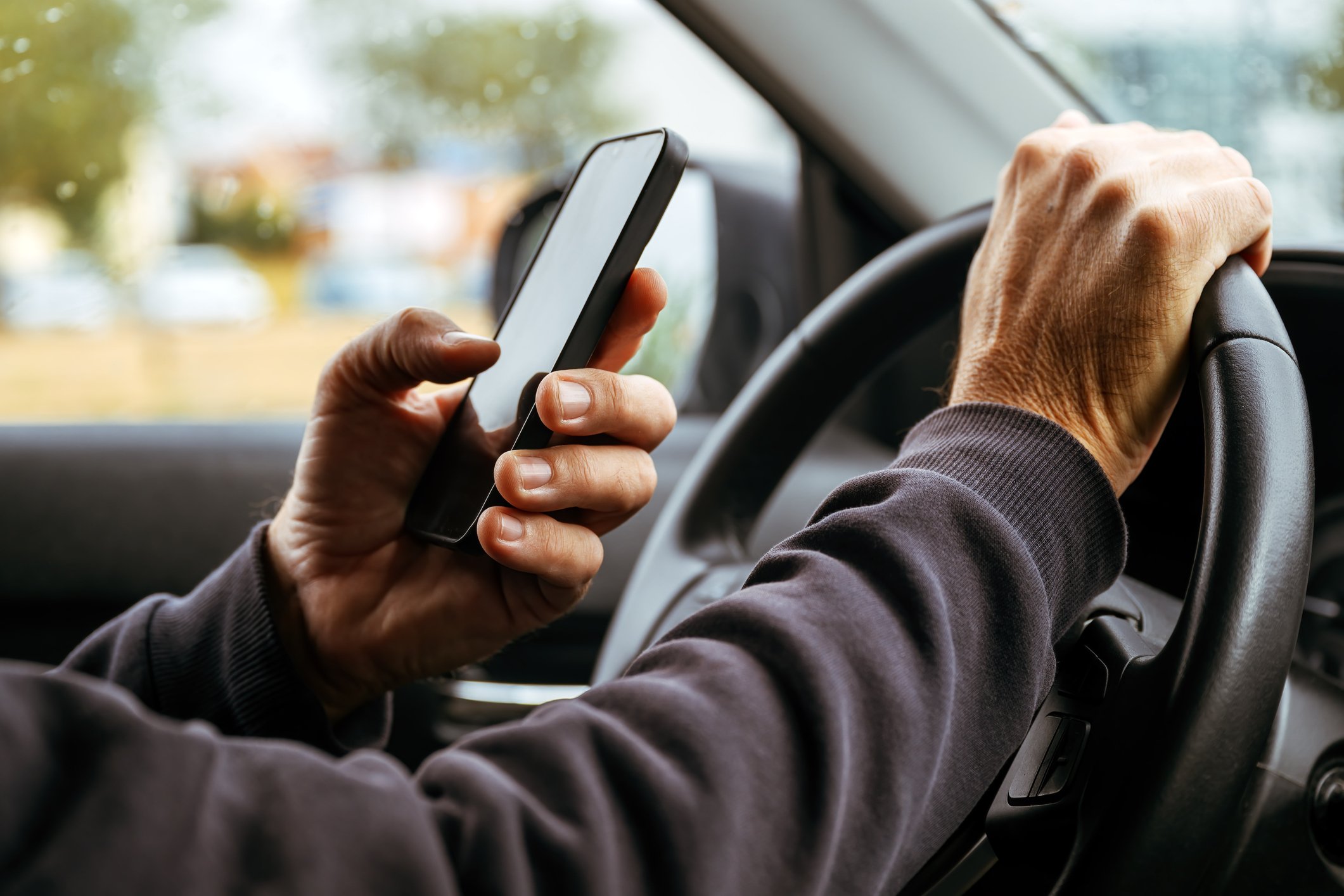 Distracted driving in Ontario: texting while driving