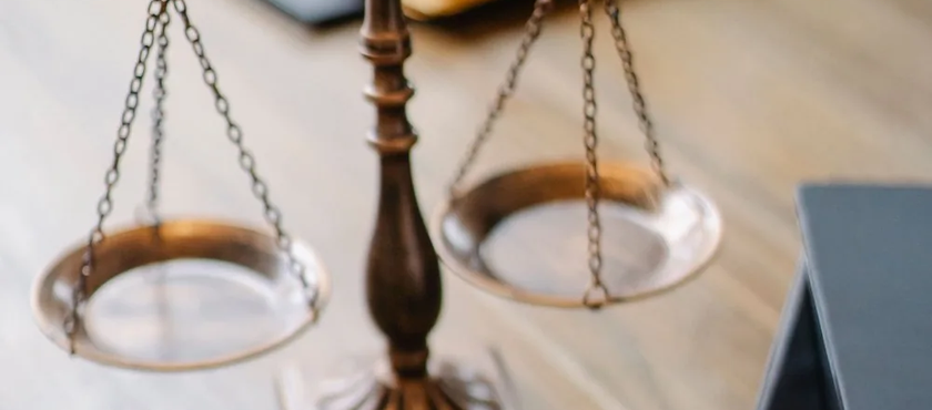 scales-of-justice-assault-charge-canada